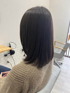 レーヴ(Reve) 内巻きセミロング