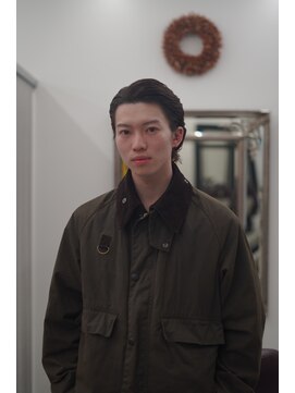 グランクラブ(GRANCLUB) カット　パーマ　フェード　シェービング　ヘッドスパ