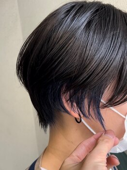 ヒナハ(HINAHA)の写真/【北巽駅より徒歩5分】小顔に見せる計算されたカットが好評価◎通いやすい価格で簡単キレイが叶う♪