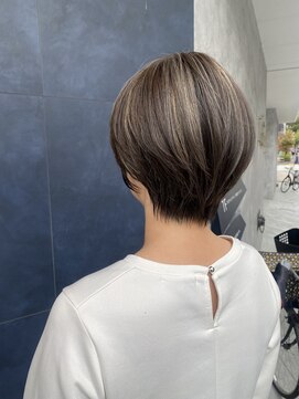 ネイロ 錦糸町(NeiRo) 小顔ショートボブハイライトカラーグレージュカラー白髪ぼかし