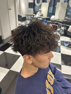 オーシャントーキョー(OCEAN TOKYO) メンズパーマツイスパ波巻きスパイラルマッシュセンターパート