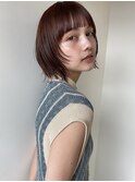 フェイスレイヤーがポイントのシャギーボブ可愛さの中に洗練を