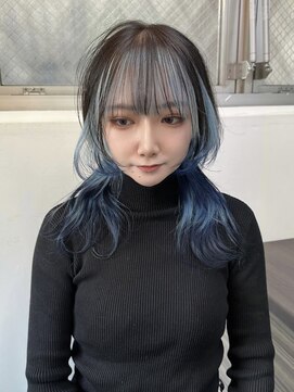 ヴェルデ(Verde) ウルフデザイン ウルフカット ウルフ ケアブリーチ 水色