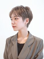 マリブ Malibu&nbsp;【ニュアンスショート】くびれシルエット＆シアーグレージュ