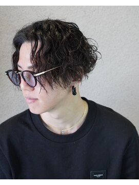 髪工房ケンズ 上新庄(髪工房ken's) 波巻きフェード