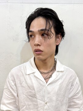 ファルベ(Farbe) スパイキーショートブルーブラックフェザーパーマサーフカール