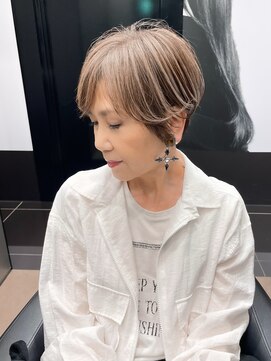 イデアル(Ideal) 大人ショート/白髪ぼかしハイライト