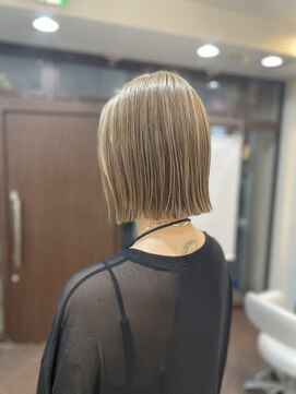 タヤ 本八幡店(TAYA) ぱつっとボブ