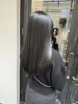 シアー 大阪梅田(SHEER.) 髪質改善×縮毛矯正×酸性ストレート【大阪梅田,中崎町美容室】