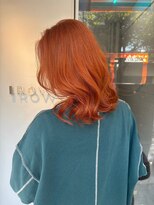 イロウ 山口どうもん店(IROW)&nbsp;ダブルカラー/ミディアムレイヤー/オレンジ/ブリーチカラー