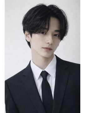 ベル 銀座5丁目店(Belle) 《スーツ仕事でもカッコいい》/シャドウパーマ/センターパート