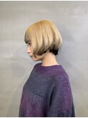 ハイトーン×コンパクトショートボブ