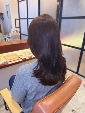 マーリャヘアー(mallia hair) レイヤースタイルレイヤーカットロングレイヤー小顔スタイル