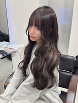 ロムーク 表参道(LOMKH)&nbsp;小顔ロングレイヤーカット顔周り春ハッシュカット透明感カラー