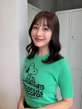 ナナローネス 渋谷(nana loness) ☆ミディアムレイヤー×シースルー前髪×ベージュカラー☆