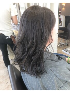 リッシュ 佐倉店(Lish) グレージュハイライトスタイル