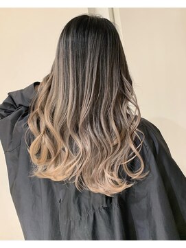 シエスタ バイ アンブルリュクス(siesta by amble luxe) ハイトーングラデーション