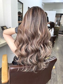 ユートピア(U topia) バレイヤージュ/シルバーカラー/ハイライト