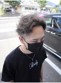 パーマスタイルと相性抜群『アッシュグレー』