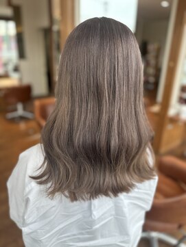 レヴール(reveur) (髪質改善/メンズカット/インナーカラー/ケアブリーチ/学割U24)