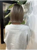 肩上ボブ×コントラストバレイヤージュ_greige_
