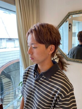 ブレイズ(BLAZE) センターパートウルフ ミルクティーブラウン