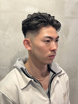 フランクスバーバーリザーブ 人形町店(FRANK’S BARBER RESERVE) 宮城リョータ/パーマ/オールバック/人形町店/ y