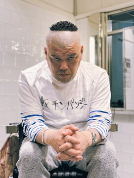 メリケンバーバーショップ フクオカ(MERICAN BARBERSHOP FUK) タビチンパンジーベリーショート