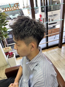 レガ(le ga) 【ショートでもオシャレに】ショート×ツイストスパイラル