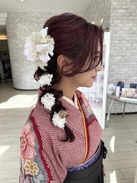 ラグ(RAG) 結婚式/イベント/アレンジ/韓国ヘア/赤髪/おくれ毛/顔まわり