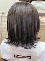 ナオシ トレス 富雄店(nao*c tres)&nbsp;くびれミディアムレイヤー10代・20代・30代