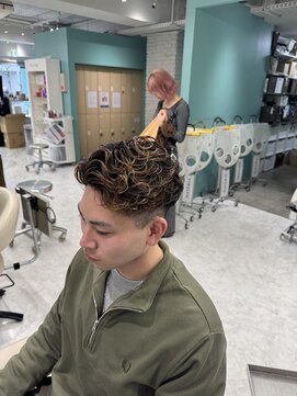 リーホリエ(Lee Horie) 店長指名! ラルフカールパーマ