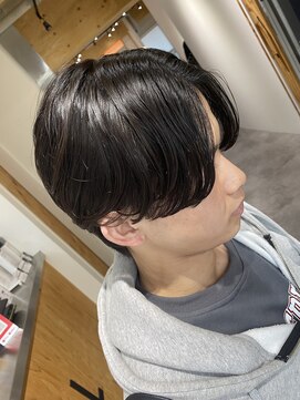 クオル 立川(QOL) 毛流れセンターパート ニュアンスパーマ センターパート