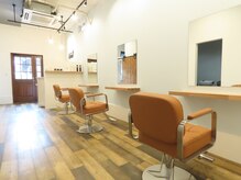 落ち着きのある大人の隠れ家サロン【茅ヶ崎／ショート】