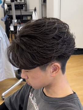 ビカム 名駅(become) フェザーパーマ/フェザーショート