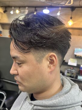 モロウ(MORROW) 【 NAOYA】毛流れニュアンスパーマ