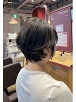 イロ ジェイアール JR奈良店(IRO)&nbsp;春の大人可愛いショートボブ/こっくりグレージュ/コテ巻き