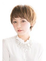 ラフューネ(Raffune)&nbsp;ベージュなgirlyショート