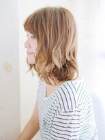 ヘアメイク ナル(hair make nalu)&nbsp;ショートバングのニュアンスカールスタイル