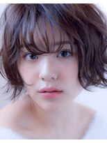 エルフォ(elfo) 【elfo】大きめパーマがトレンド！暗髪ショートのイメチェンヘア