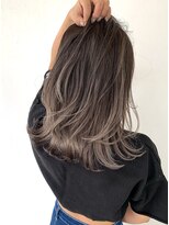 トルネード(TORNADO)&nbsp;白髪ぼかしハイライトバレイヤージュ