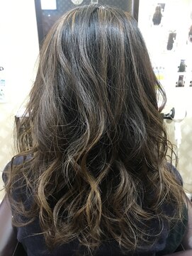 ビューテ(BIEUTE) ハイブリッドバレイヤージュ