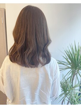 ソウ(sou) 【ｓｏｕ】中野担当！　モカベージュ　ミディアム　レイヤー