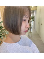 ローウェ 二子玉川(Louwe)&nbsp;ダブルカラーでシアーグレージュ