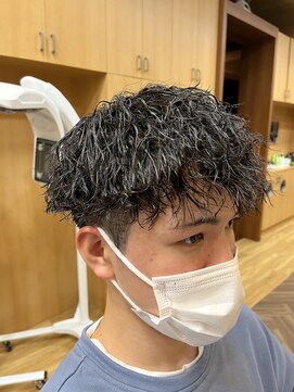 フレンズ 手稲店(friend's) ツイストパーマ