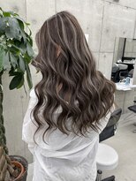 リノート バイ エゴル 名古屋(LINOET by ENGOL)&nbsp;【LINOET名古屋】手島カミラ　人気No.1グレージュ系ハイライト