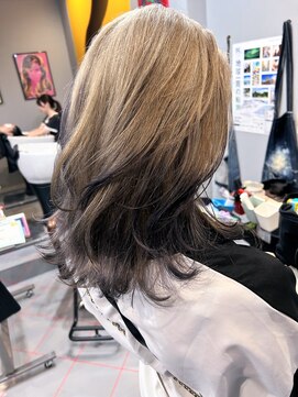 ダニーコウベ(Danny kobe) 毛先黒