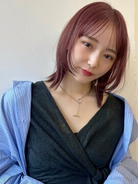 ハニー 町田(HONEY) レイヤーカット 外ハネ ベリーピンク デザインカラー 暖色