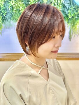 ビューブルー 亀戸錦糸町(VIEW BLUE) 美髪シアーカラーピンクブラウンショートカット切りっぱなしボブ