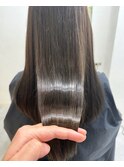 美髪矯正×ミディアムヘアー